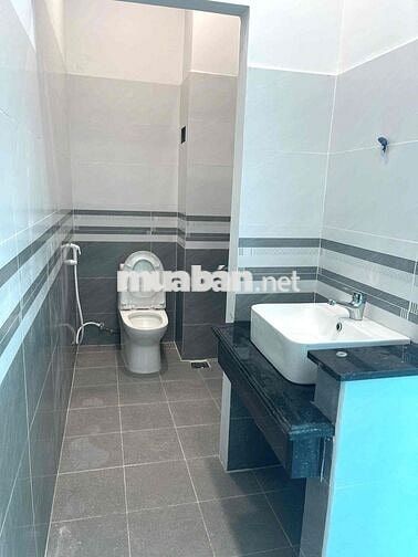 Cho thuê nhà mới xây gần Bv đa khoa TĐ,/Tô Ngọc Vân,p.Tam Bình 17tr