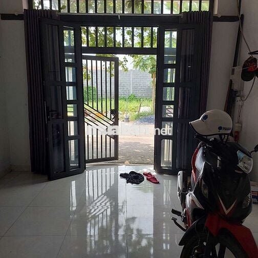 [ĐÃ NHẬN CỌC] Cho thuê nhà c4 nguyên căn, có gác