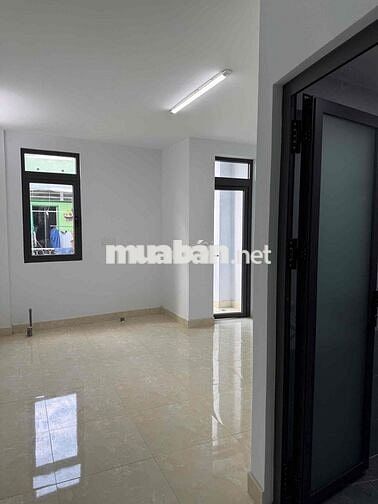 Cho thuê nhà đẹp 4 Tầng Âu Dương Lân P3 Q8