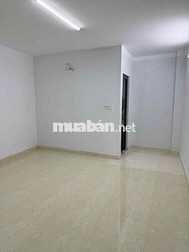 Cho thuê nhà đẹp 4 Tầng Âu Dương Lân P3 Q8