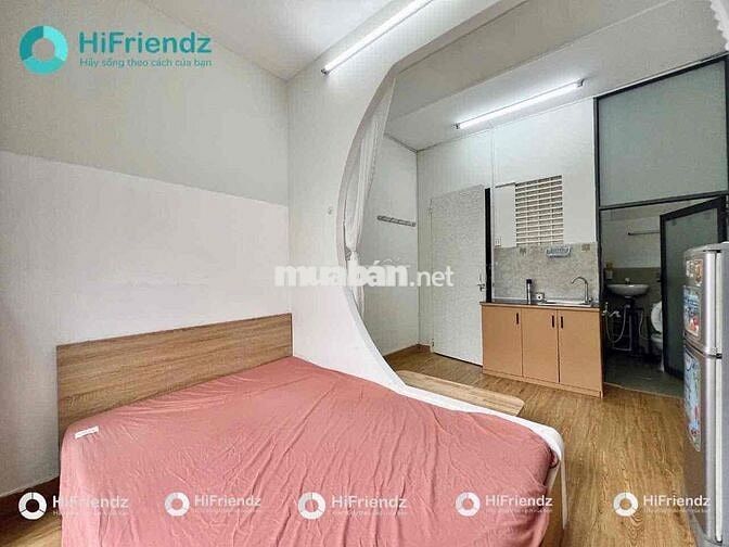 CĂN HỘ BAN CÔNG FULL NỘI THẤT NGAY PHAN XÍCH LONG GẦN NGÃ 4 PHÚ NHUẬN