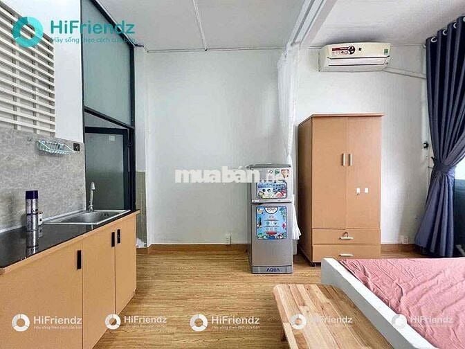 CĂN HỘ BAN CÔNG FULL NỘI THẤT NGAY PHAN XÍCH LONG GẦN NGÃ 4 PHÚ NHUẬN