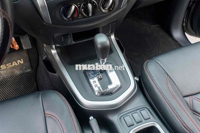 Nissan Navara 2023 EL 2.3 AT 2WD - 48000 km
