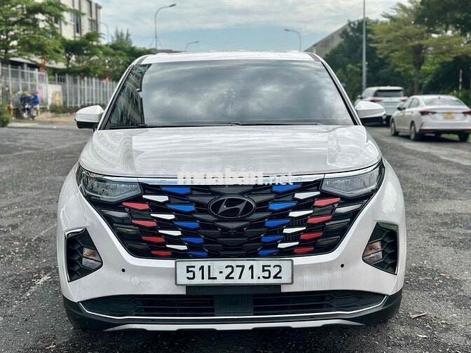 Hyundai Custin 2022 - 10000 km