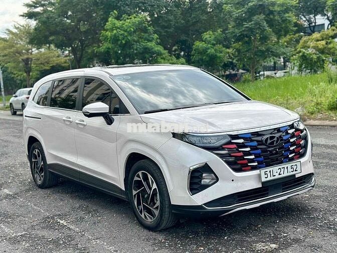 Hyundai Custin 2022 - 10000 km