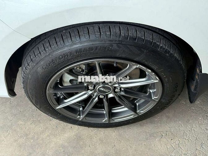 TOYOTA VIOS 1.5G AT