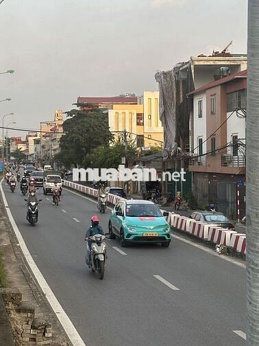Nhà 3 tầng dân xây 41m2, ô tô đậu cách nhà 15m