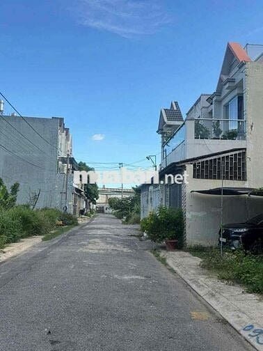 BÁN LÔ ĐẤT TRONG KHU DÂN CƯ ĐẸP