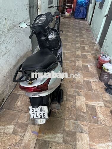 Bán xe lead 2009 màu bạc đen