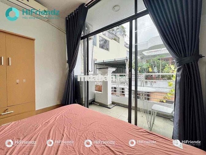 CĂN HỘ BAN CÔNG FULL NỘI THẤT NGAY PHAN XÍCH LONG GẦN NGÃ 4 PHÚ NHUẬN