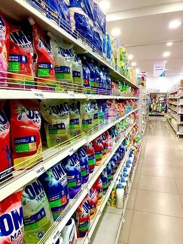 Tuyển Gấp Nhân Viên Bán Hàng làm việc tại Siêu Thị