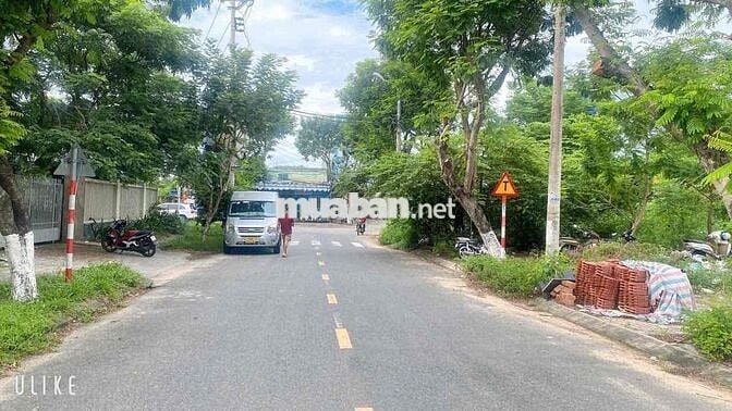BÁN LÔ ĐẤT GẦN BIỂN ĐƯỜNG 7,5m