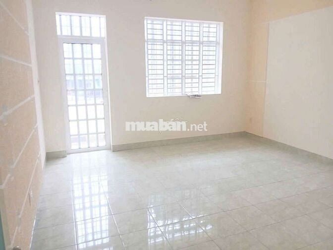 Cho thuê  mb đường chính gần vincom