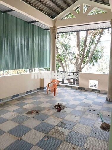 Cho thuê  mb đường chính gần vincom