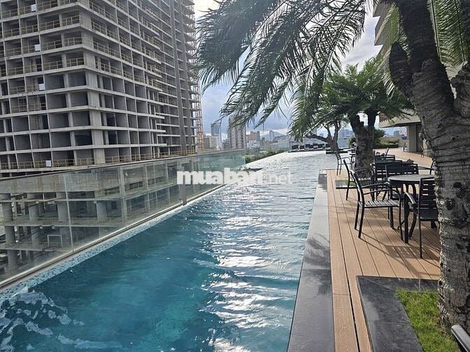 Căn hộ view trực diện Biển Mỹ Khê toà SOLEIL tầng 39 loại Studio