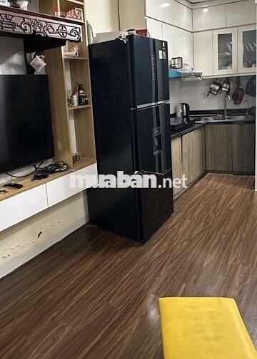 Nhỉnh 2 tỷ Căn hộ 3 ngủ – 2WC, tầng 2 Thái Hà, Yên Lãng, Đống Đa