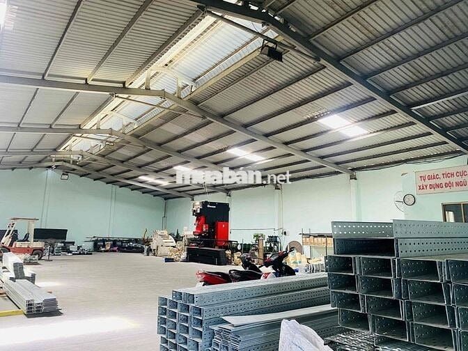 Xưởng Dĩ An 600m Đường Xe Cont Điện 3 Pha