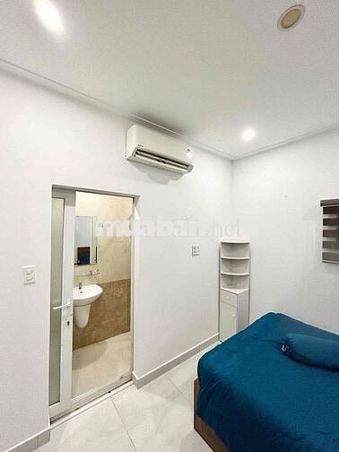 CĂN HỘ 2PN 2WC FULL NT THANG MÁY HẦM XE BẢO VỆ NGAY SÂN BAY TÂN BÌNH