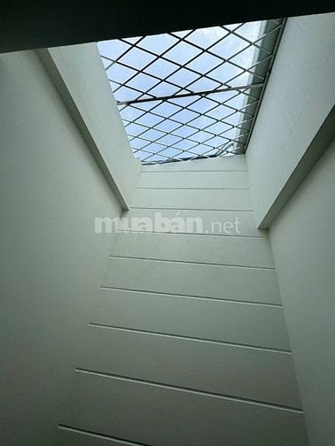 NHÀ BÁN 2 MẶT TIỀN CHỢ LỚN Q6. HẦM LỬNG 4 LẦU THANG MÁY. GIÁ 19,5 TỶ