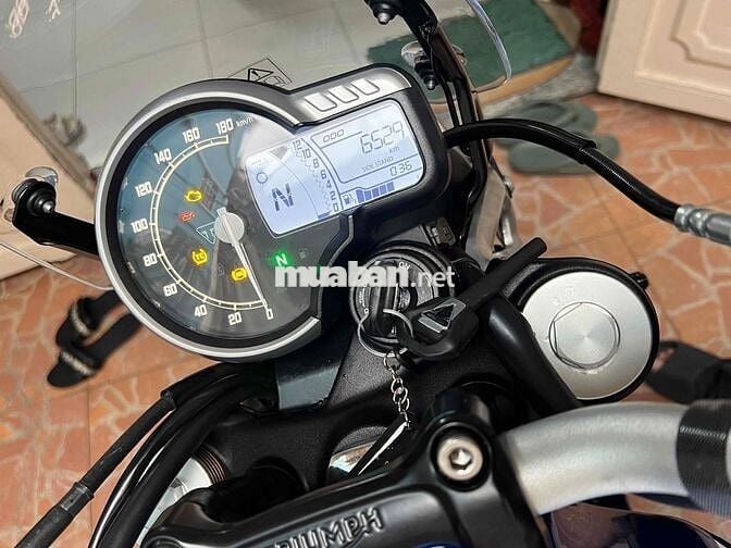 TRIUMPH SPEED 400 2024 Chính Chủ  Rất Mới