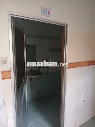 Cho thuê nhà trệt mặt tiền đường 3/2 kế ngã tư nguyễn văn linh