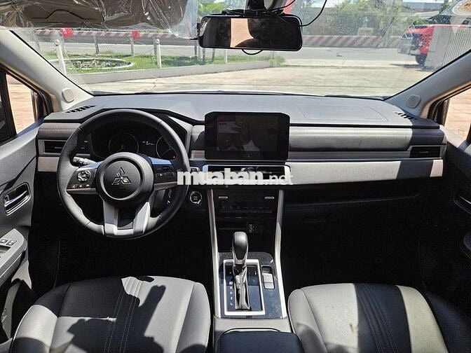 Xpander Premium Trắng 2025 - Demo Thanh Lý Giá Rẻ