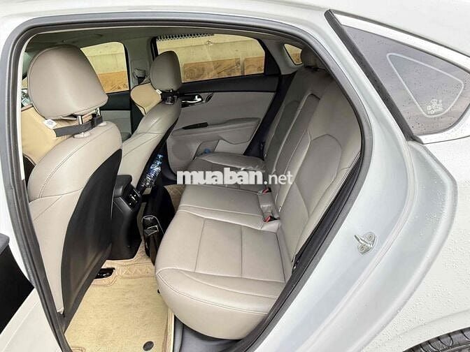 Kia Cerato 2021 1.6 AT LUXURY