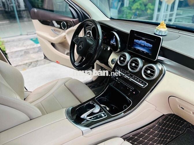 MER GLC200 2018 ĐEN KEM BẢO DƯỠNG FULL HÃNG