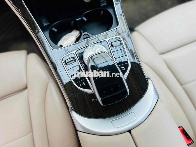 MER GLC200 2018 ĐEN KEM BẢO DƯỠNG FULL HÃNG