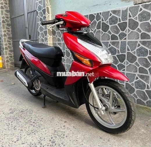 Click đẹp, máy êm thì thầm bao vọt