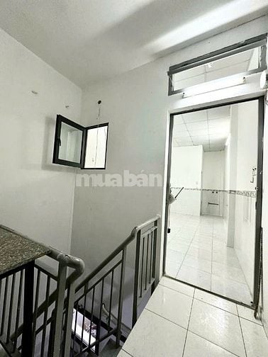 Chính chủ bán nhà hẻm 310 đường Ngô Quyền, P.8, Q.10