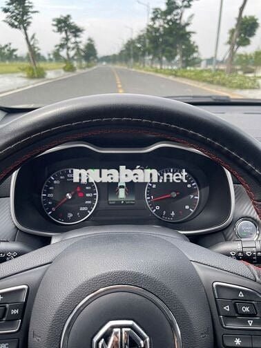 MG MGZS 2023 Standard 1.5 AT 2WD - 32000 km
