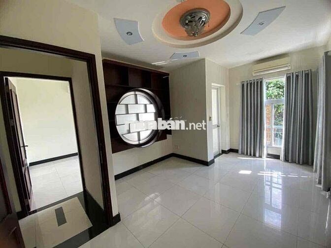 Cho Thuê Biệt thự góc 3 mặt tiền Phố Phú Mỹ Hưng
