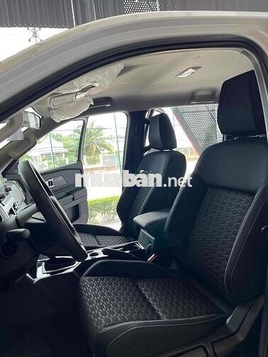 Mitsubishi Triton 2025 GLX 2WD AT - 10 km