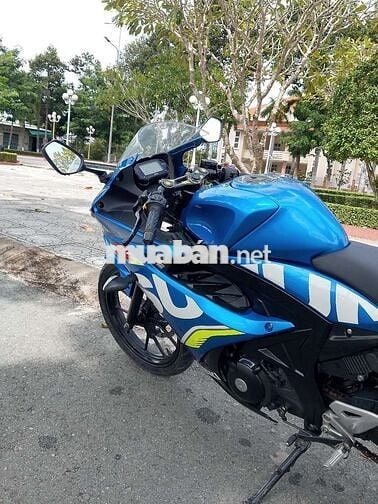 Suzuki gsxr huyền thoại