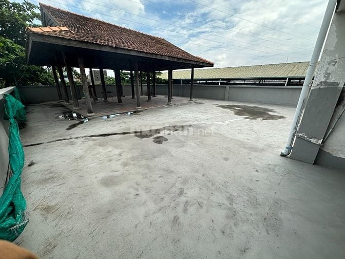 BÁN TÒA NHÀ VĂN PHÒNG VÀ KHO BÃI ĐANG CHO THUÊ 168, QUỐC LỘ 1A, Q.12
