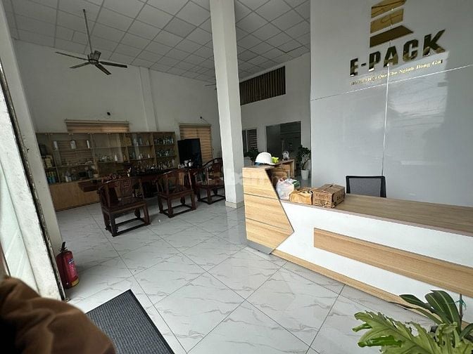 BÁN TÒA NHÀ VĂN PHÒNG VÀ KHO BÃI ĐANG CHO THUÊ 168, QUỐC LỘ 1A, Q.12