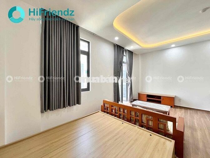 CHO THUÊ CHDV FULL NỘI THẤT BAN CÔNG 40M2 SÁT BÊN ĐH VĂN LANG