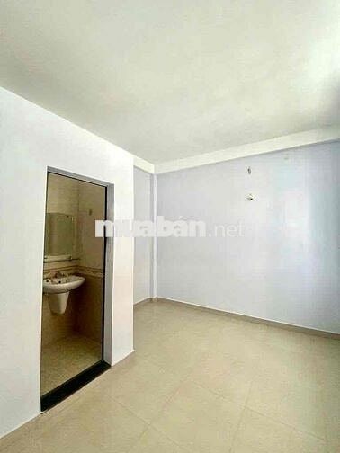 Cho Thuê NC 13Tr Trung Tâm Q1 2PN2WC Tiện ích đầy đủ phù hợp ở gđ, sv