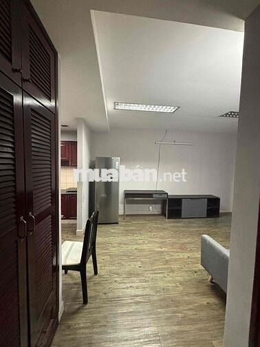 SCREC TOWER Q3 59M2 11TR/THÁNG BACOL THOÁNG MÁT
