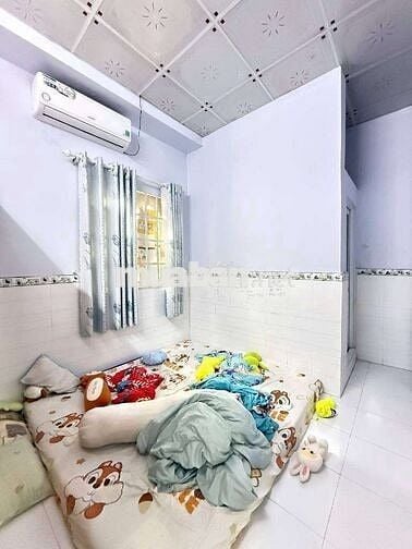 HẺM Ô TÔ 5 MÉT THÔNG SUỐT GẦN CHỢ VÀ TRƯỜNG HỌC