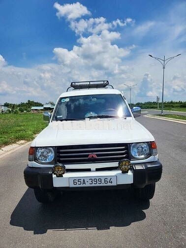 Mitsubishi Pajero 09 chỗ