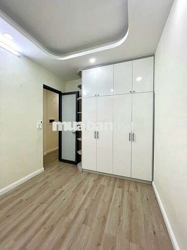 Nhà mã Lò, 56m2, 4x14m, 2 Tầng, 2 PN, hẻm 6m, Giá chỉ hơn 4 tỷ
