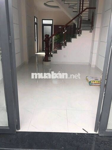 Chủ có việc cần bán gấp nhà 1T1L Lạc Long Quân TB 54,2m2_1 tỷ 560tr SH