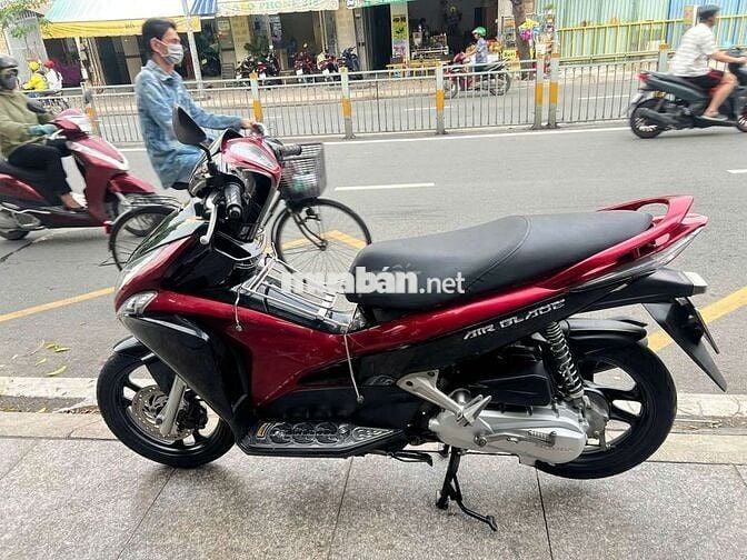 Honda air blade FI 2012 mới 90% biển số thành phố