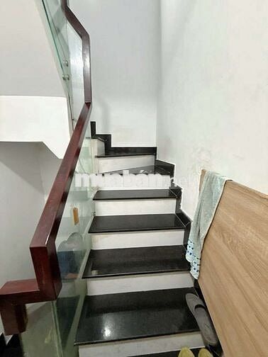 Nhà Gò xoài, 40m², 4x10m, 4 Tầng, 4 PN, hẻm ô tô, Giá chỉ 4 tỷ