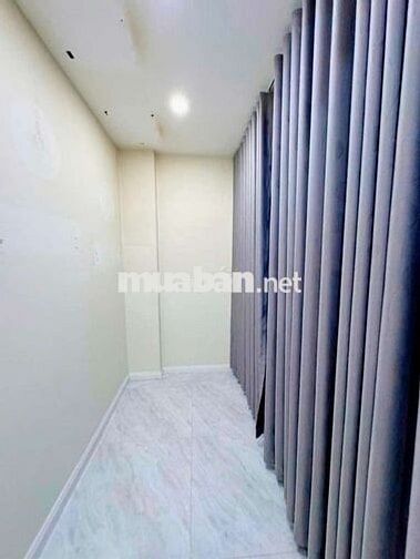 Nhà mã Lò, 56m2, 4x14m, 2 Tầng, 2 PN, hẻm 6m, Giá chỉ hơn 4 tỷ