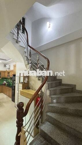 🏡 BÁN NHÀ ĐỘI CẤN – 44/46m² – 5 TẦNG – MT 3m – GIÁ 9.1 TỶ – BA ĐÌNH 🏡