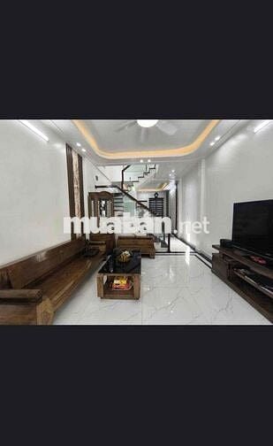HÀNG HIẾM BÁN NHÀ NGAY TRẦN HỮU TRANG,P11,PHÚ NHUẬN.GIÁ:5Tỷ570