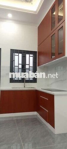 Cần bán nhà cách bệnh viện xuyên Á 500m
